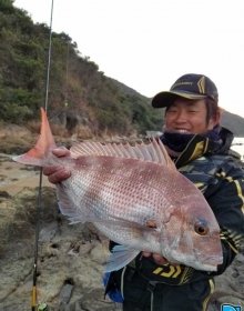 終於釣到人生第一條夢幻魚