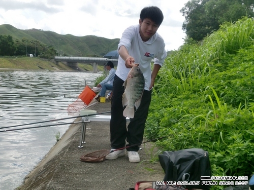 20120702_0fa516c42c65ddce2a4a92GLycjcmrTw.jpg