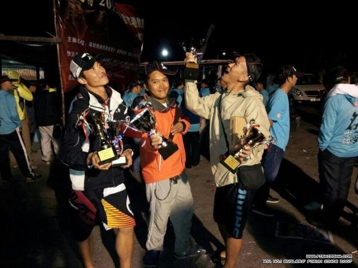 15074_553288461364578_1183598210_n[1].jpg