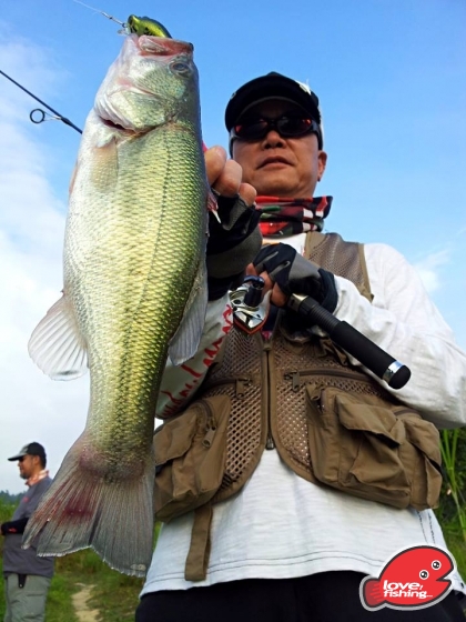 1441225_754540197894497_784534276_n (1).jpg