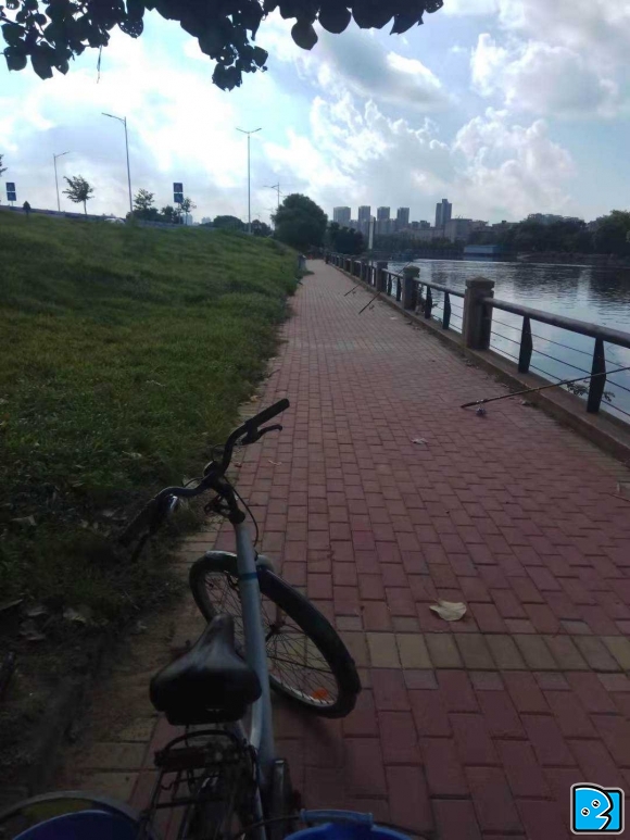 56177c83d760841243847d27cccf1e0.jpg