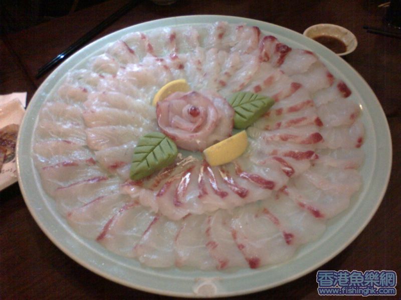 變身成白立刺身.jpg