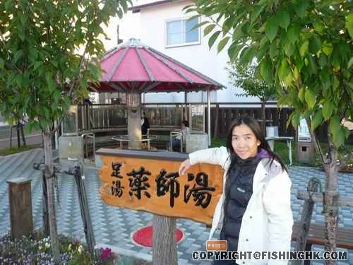 17Oct 足浴的溫泉週街都係, 免費的