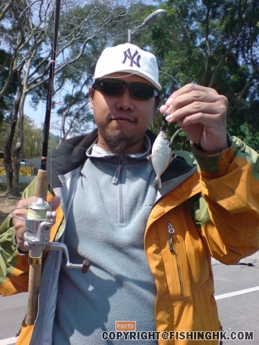 20060225大學假餌釣油立 (1).JPG