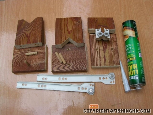 兩個轉輪用櫃桶路軋的滑輪鋸成的