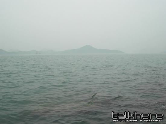 左邊...都係荒島...