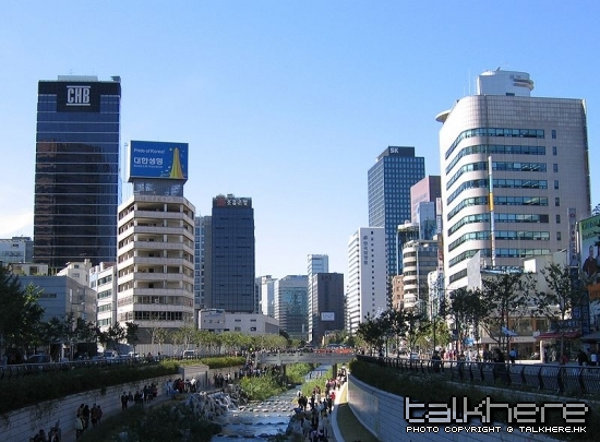 800px-Seoul-01_(xndr).jpg