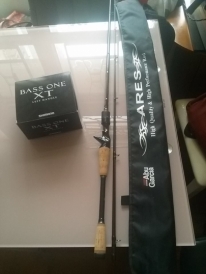 放 abu ARC662M, shimano bassoneXT左手