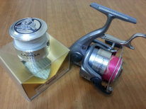 放shimano larissa c3000d  +  c3000d 杯  減價$800 SOLD